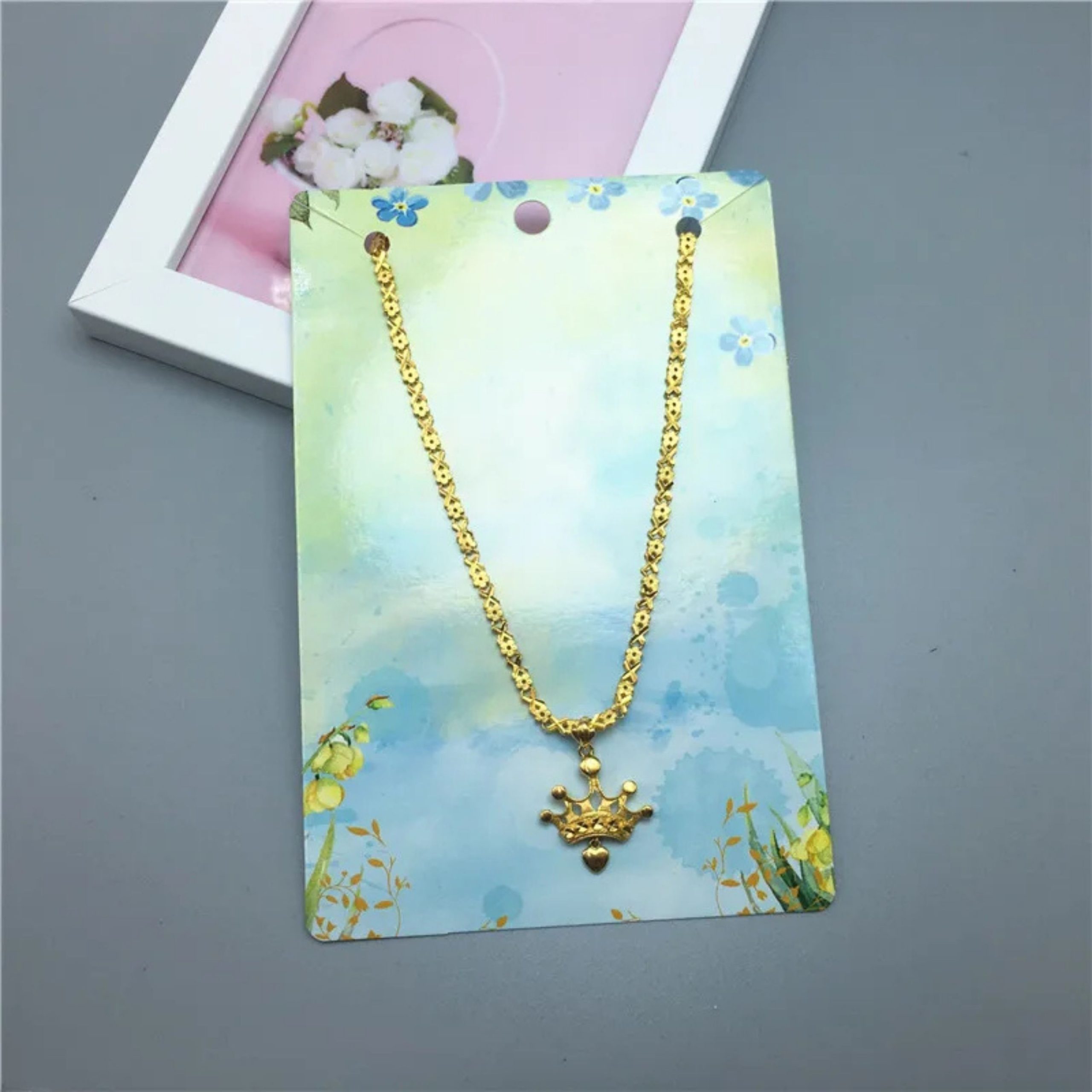 Enhance Your Jewelry Presentation with Necklace Cards Packaging Boxes