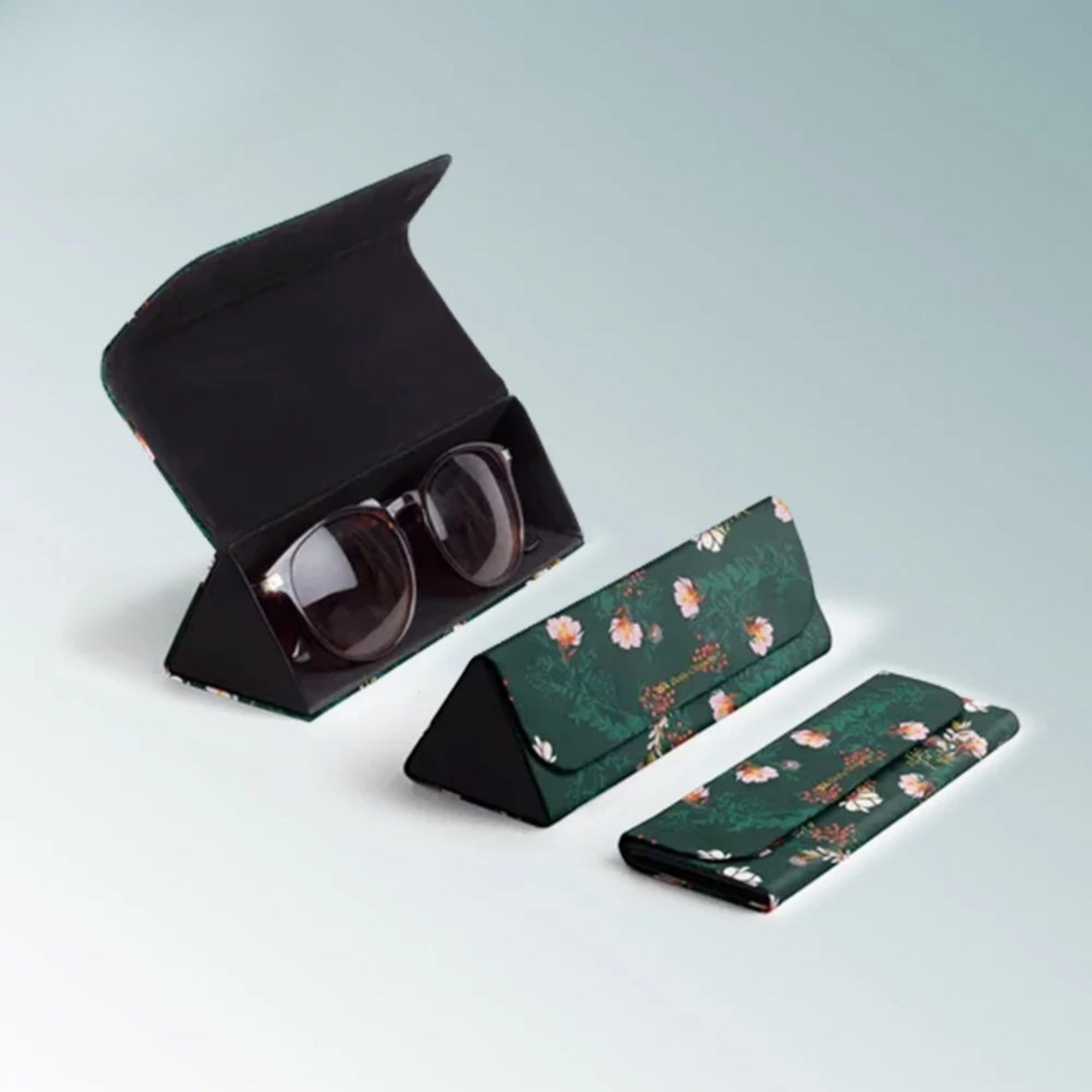 Expert Guide to Custom Rigid Sunglasses Packaging Boxes