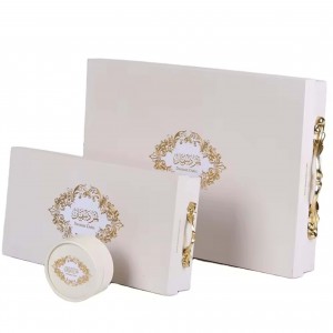 White Glossy Packaging Boxes